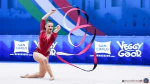 aa q araujo rita por sfe06855 copia simone ferraro ph